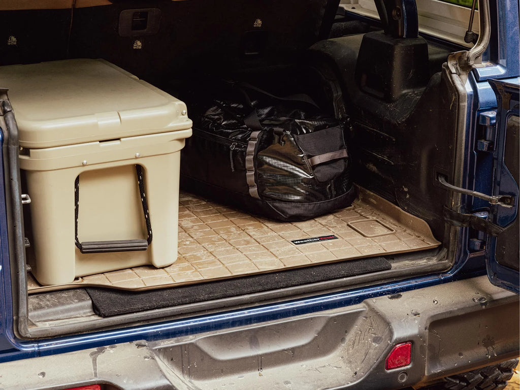 WeatherTech Cargo Trunk Liner with Bumper Protector compatible with 2015-2016 Nissan Murano - Behind 2nd Row Sizeeating With Bumper Protector, Cocoa