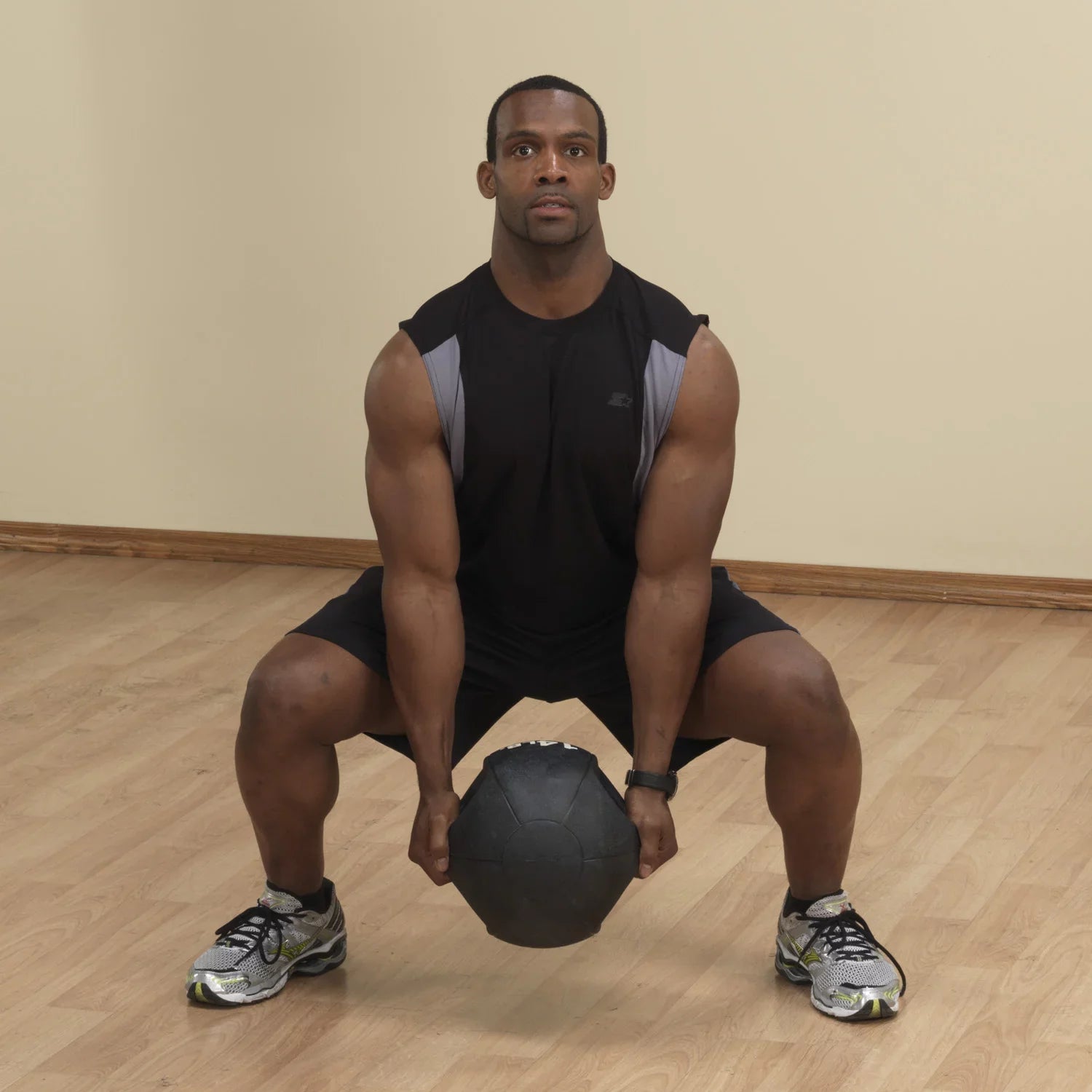 BSizeTDMB14 14lb BLack Dual Grip Medicine Ball