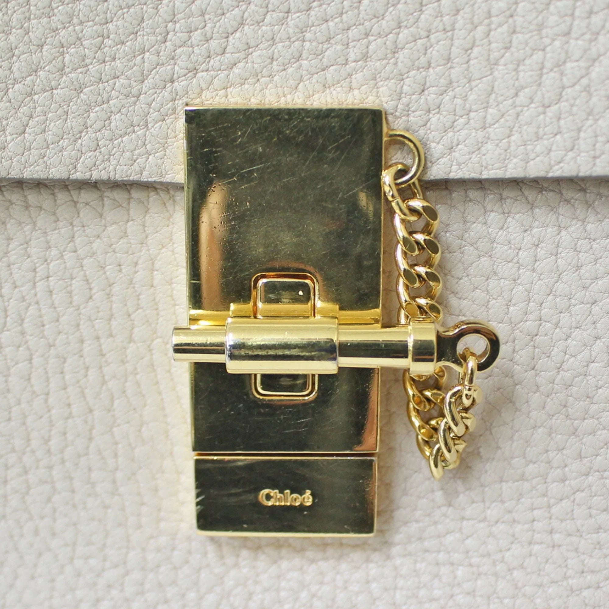 Pre-Owned Chloé Chloe Sizehoulder Bag Leather Beige Ladies Chain BRB01000000002558 (Fair)