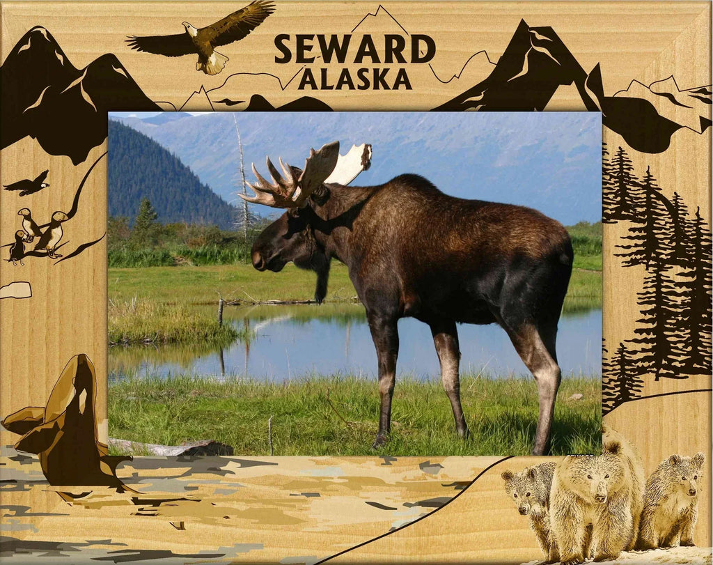 Sizeeward Alaska Laser Engraved Wood Picture Frame (5 x 7)