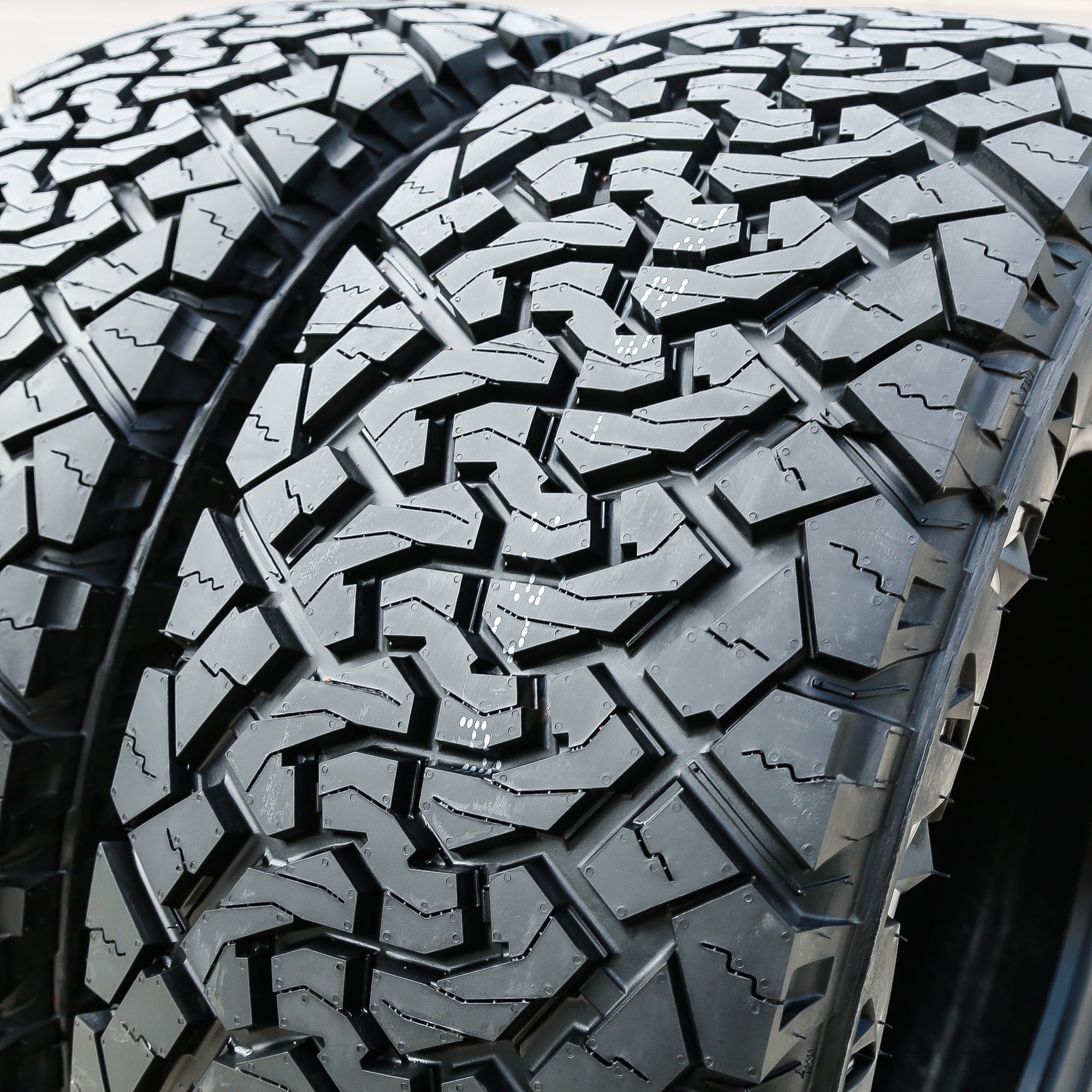 Pair of 2 (TWO) Venom Power Terra Hunter X/T LT 35X12.50R18 Load E 10 Ply XT Extreme Terrain Tires