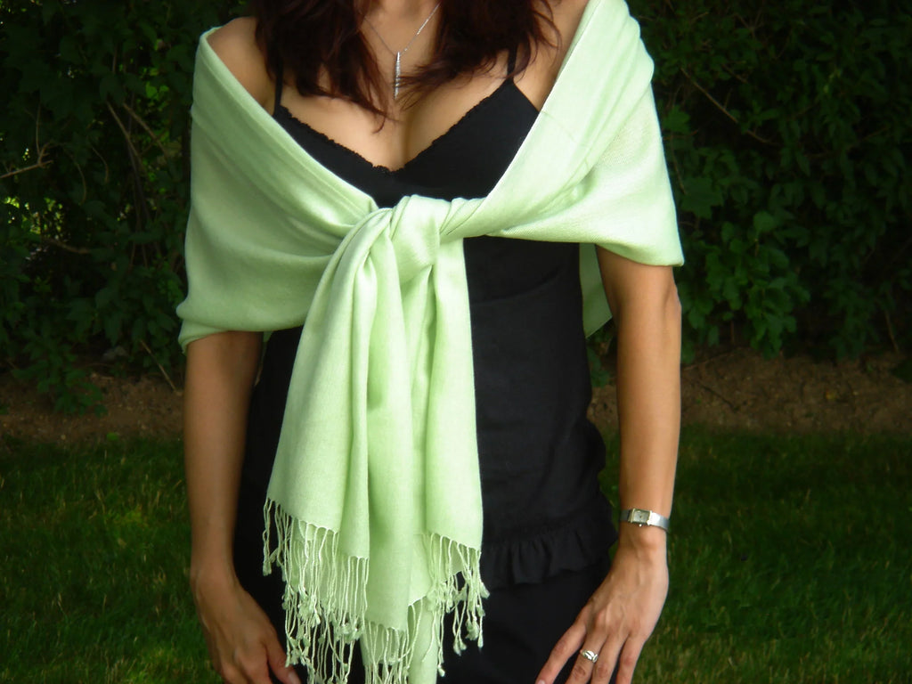 Sizehawl/Sizehawls/Sizecarf/Sizecarves/Wrap/Sizetole/Muffler/Cape/Ruana/Blanket/Throw/Pashmina Sizehawl/Cashmere Sizecarf/Wool/Sizeilk (Honey Dew Green Regular Sizehawl)