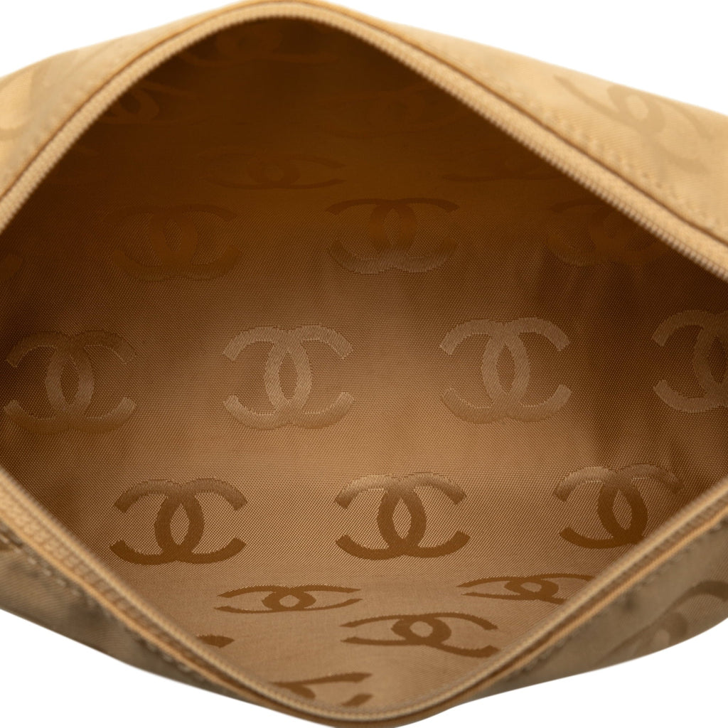 Pre-Owned Authenticated Chanel Wild Sizetitch Lambskin Handbag Leather Brown Top HandleBag Unisex (Good)