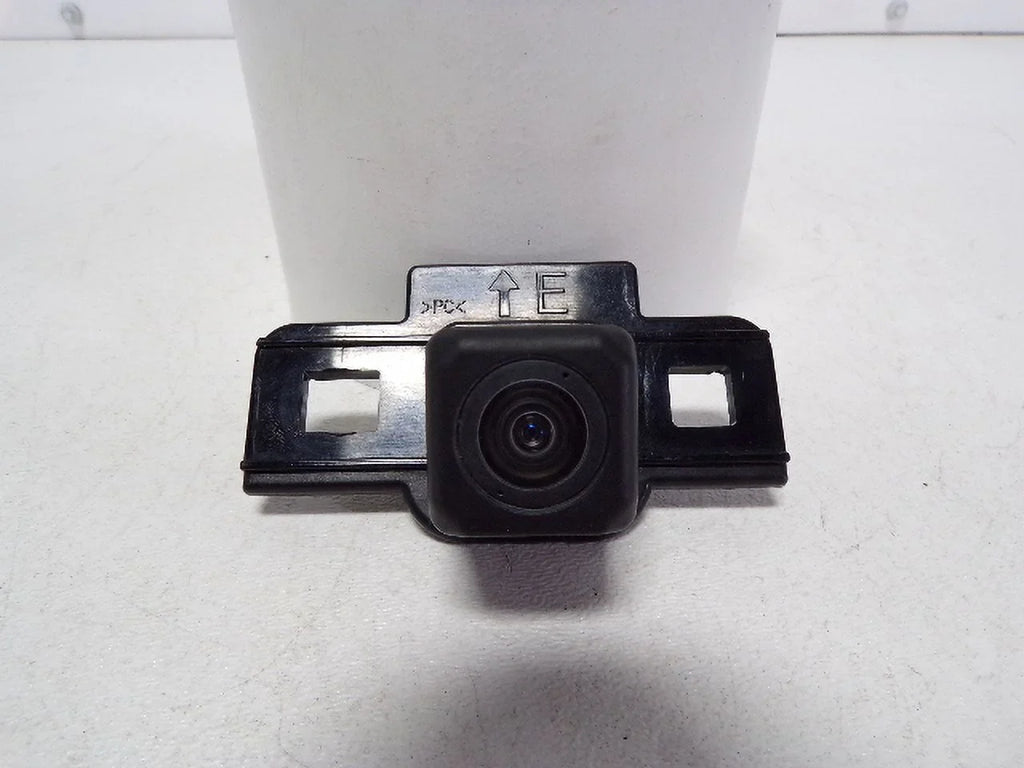 Pre-Owned 20-23 Toyota Corolla Rear View Backup Camera OEM LKQ (Good)