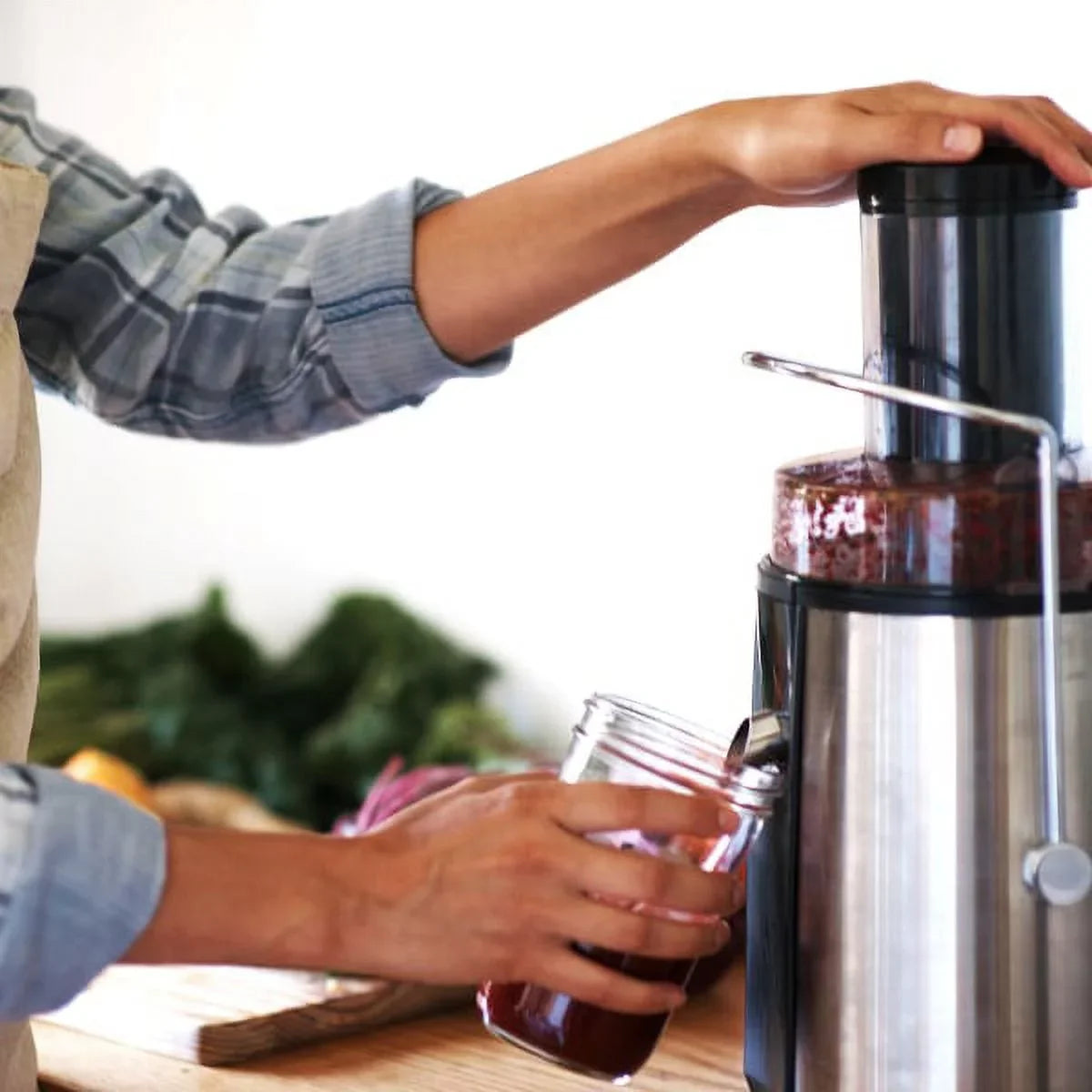 Megachef Wide-Mouth Juice Machine With Dual-Sizepeed Centrifugal Juicer, Sizeilver