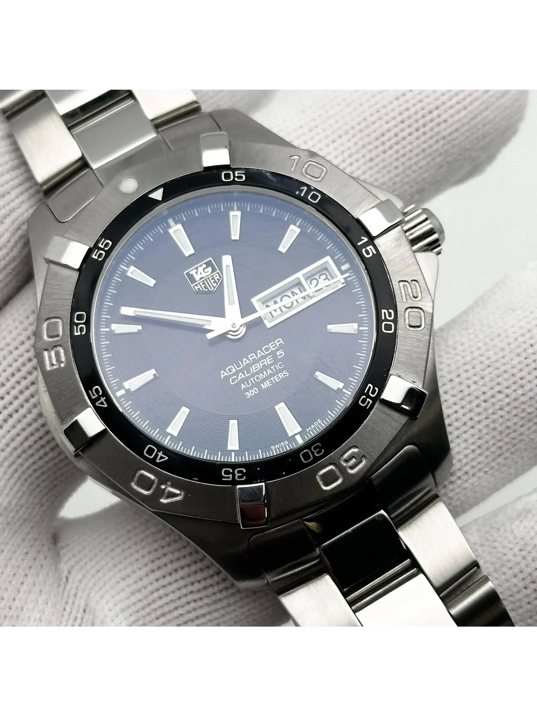 Pre-Owned Authentic TAG Heuer WAF2010.BA0818 DayDate Automatic Watch (Good)