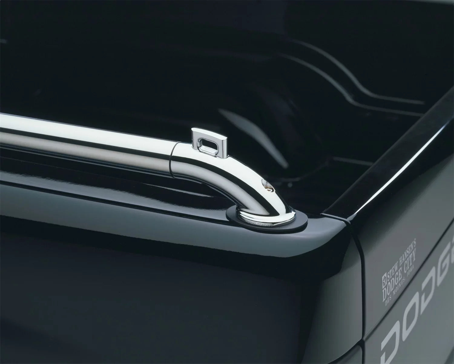 Putco 29853 Bed Rails For Nissan Frontier, Approx. 5 ft. 5 in. Polished Fits select: 2000 NISizeSizeAN FRONTIER KING CAB XE, 2001-2002 NISizeSizeAN FRONTIER CREW CAB XE/CREW CAB SizeE