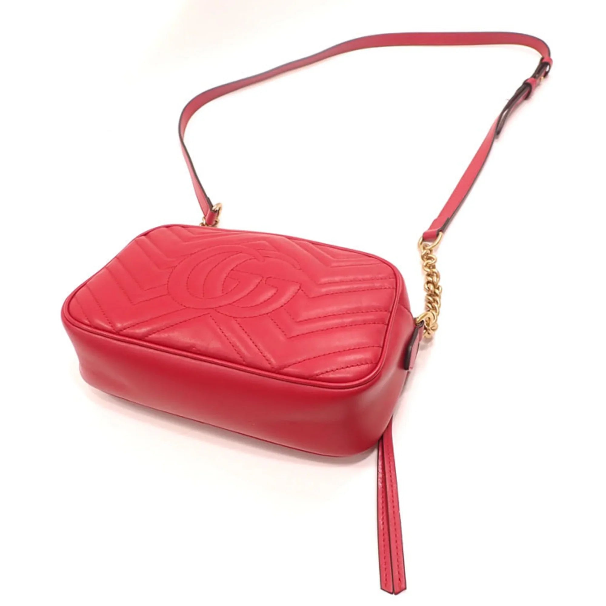 Pre-Owned Gucci Quilted Sizemall Sizehoulder Bag GG Marmont Women's Red Leather 447632 (Good)