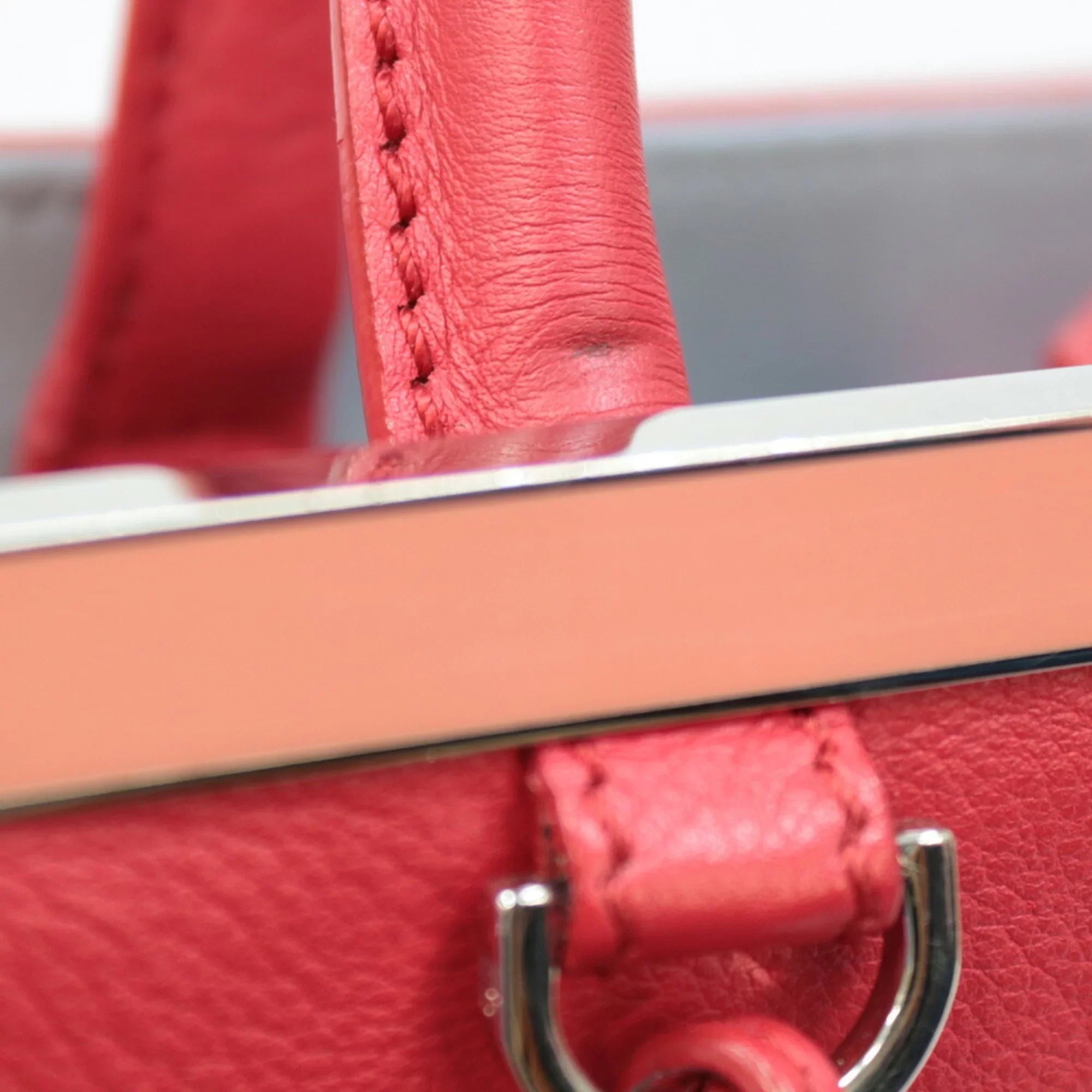 Pre-Owned FENDI Sizehoulder Bag Handbag Toujour Red Ladies (Fair)